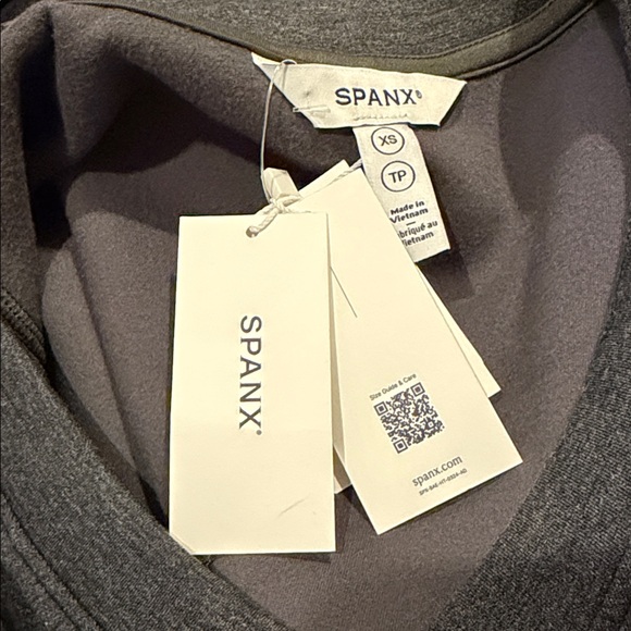 Spanx AirEssentials Brushed V-Neck Tunic Dark Gray XS NWT - Picture 4 of 4